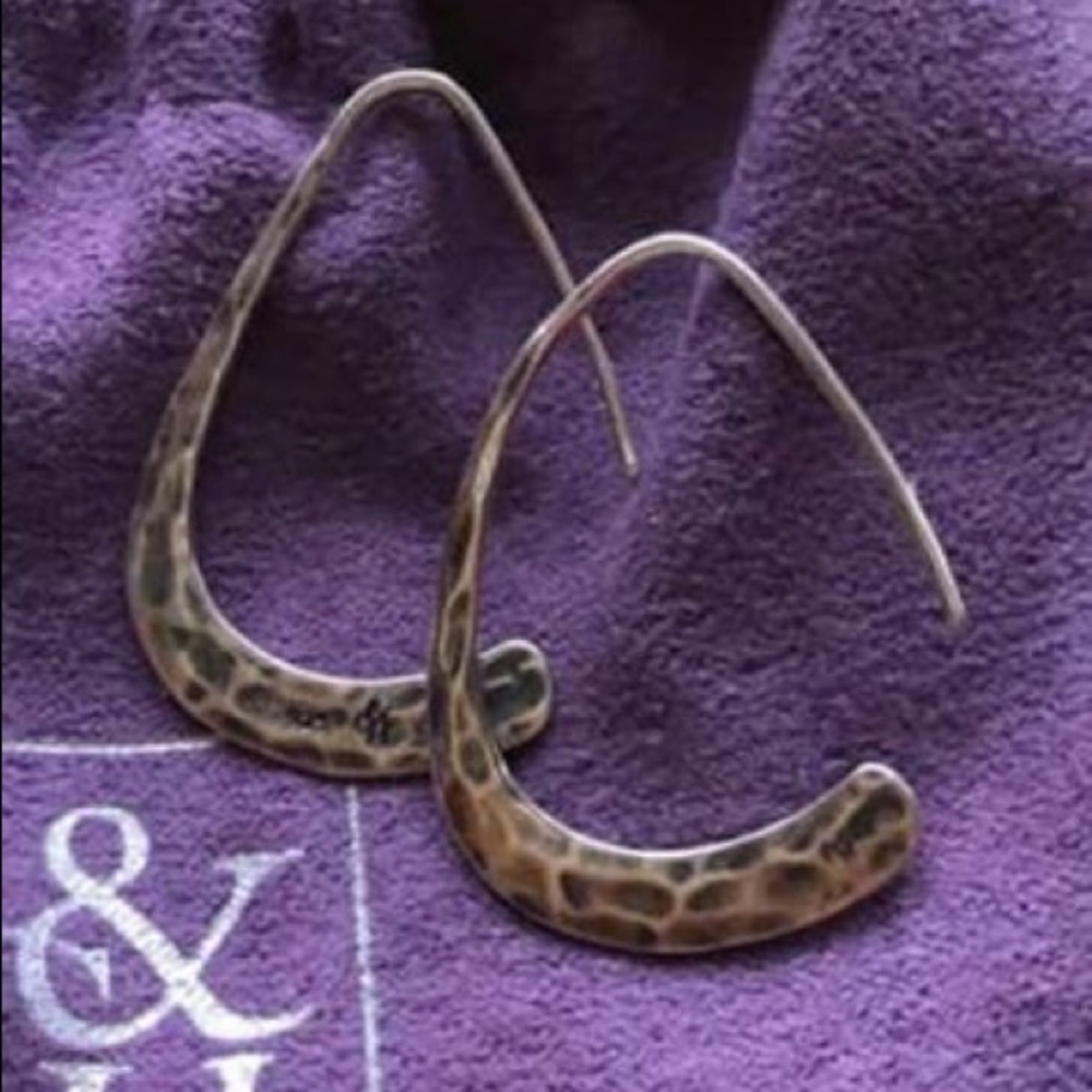 Grace & Heart Luna Earrings